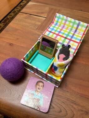 Lovevery Retired Box + Ball